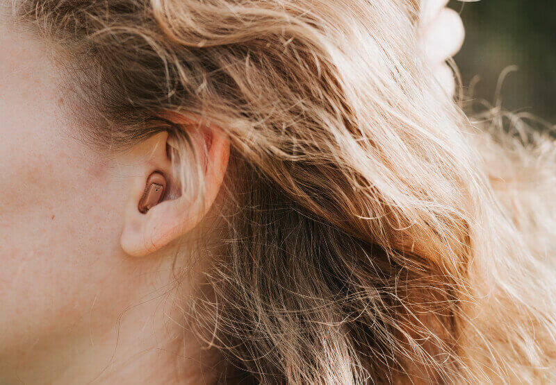 637e4d910c998d774e82837c_Cuales son los mejores audífonos invisibles